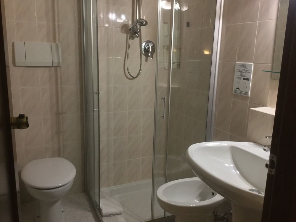 Hotel Marco Polo Self Check-In Bologna Kültér fotó