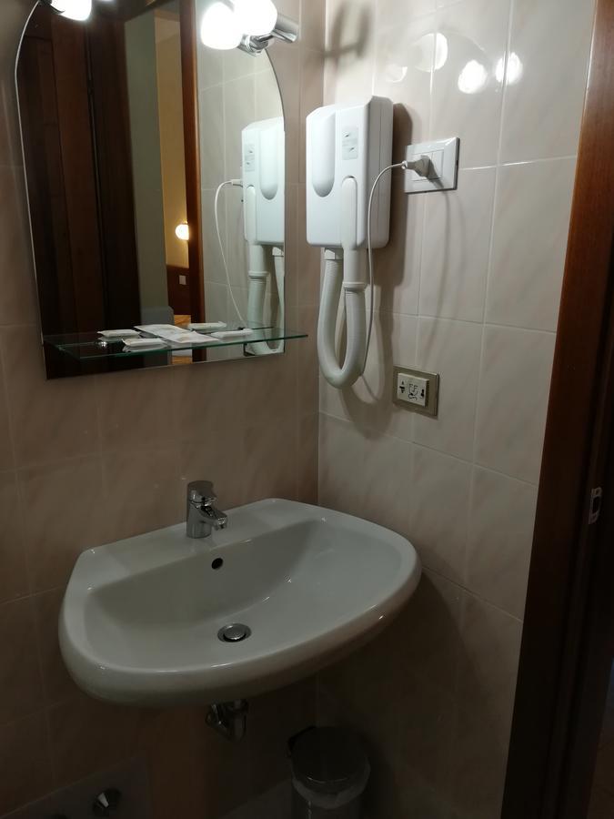 Hotel Marco Polo Self Check-In Bologna Kültér fotó