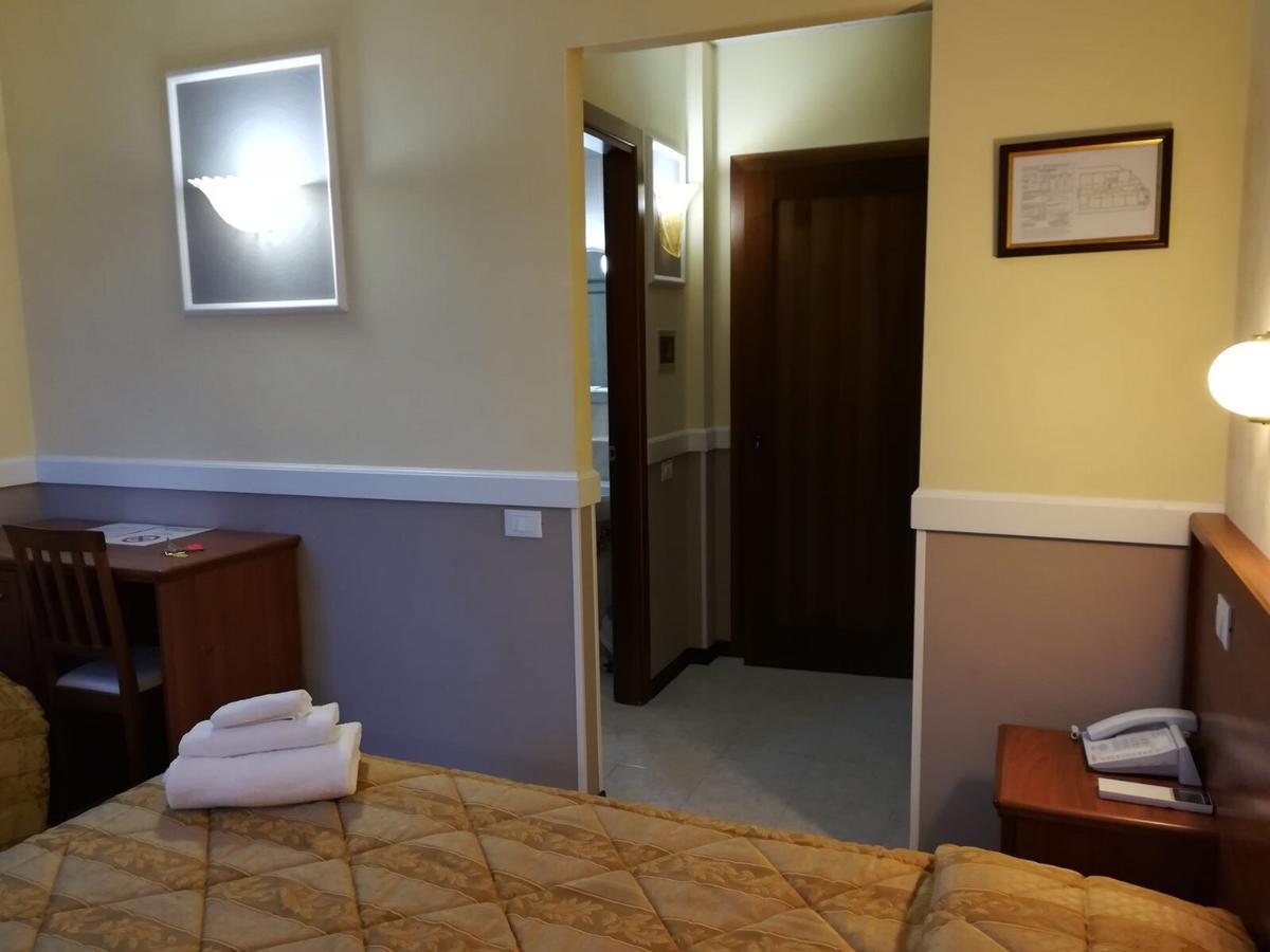 Hotel Marco Polo Self Check-In Bologna Kültér fotó