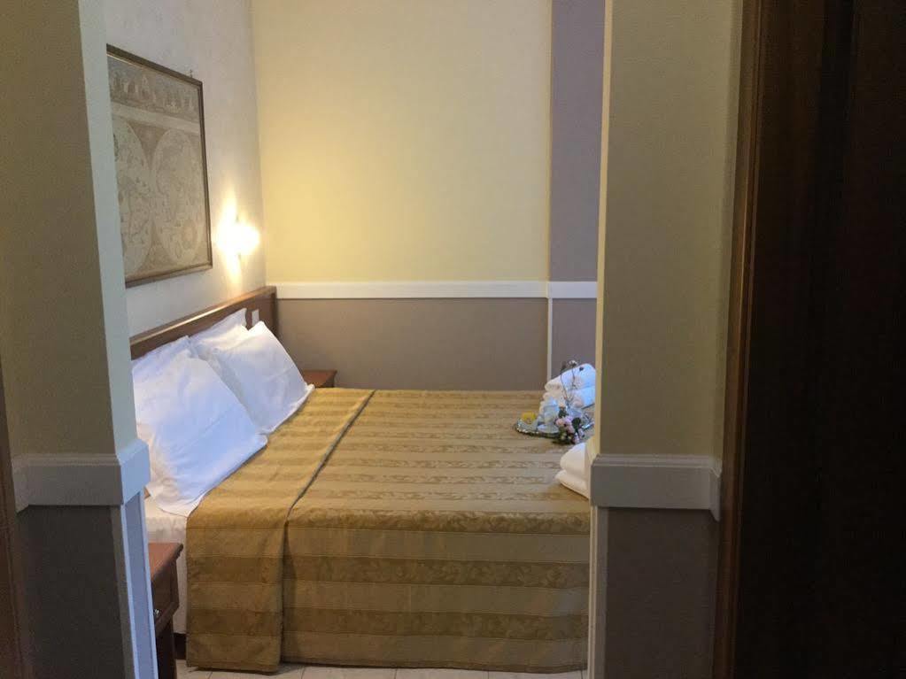 Hotel Marco Polo Self Check-In Bologna Kültér fotó