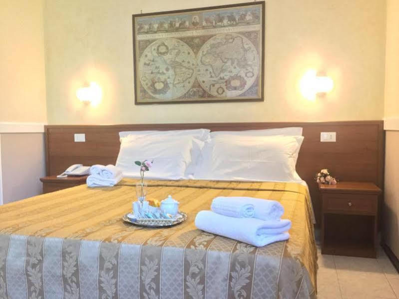 Hotel Marco Polo Self Check-In Bologna Kültér fotó
